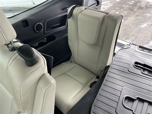 Used 2021 Subaru Ascent Limited w/ Technology Package image 24