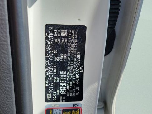 Used 2019 Kia Soul + w/ Primo Package FWD image 26