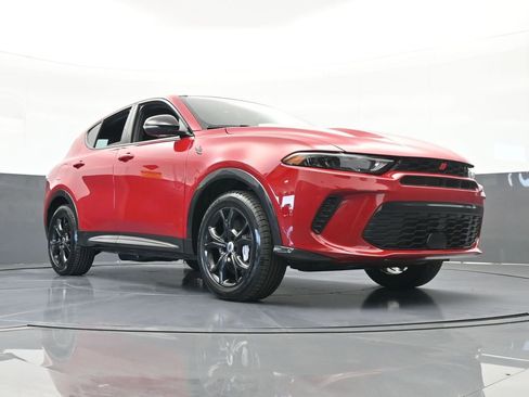 Used 2024 Dodge Hornet R/T Plus w/ R/T Blacktop Package image 62