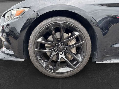 Used 2016 Ford Mustang GT Premium w/ Equipment Group 401A RWD image 9