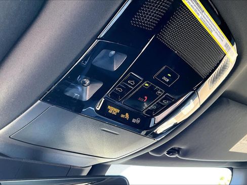 New 2026 Lexus RX 450h AWD image 15