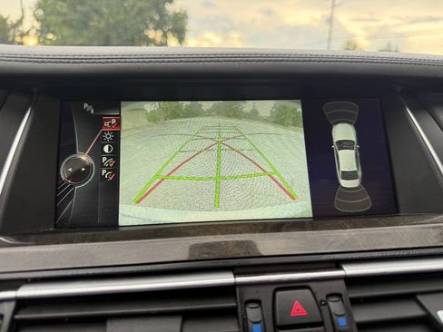 Used 2014 BMW 750Li RWD image 20