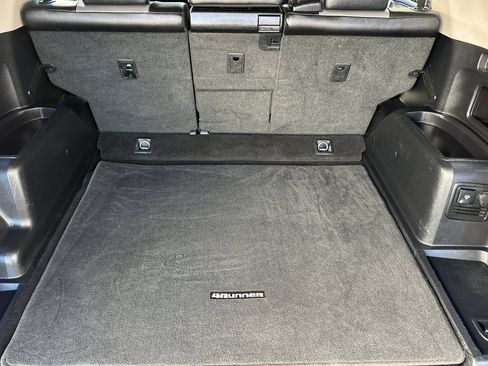 Used 2023 Toyota 4Runner SR5 Premium image 16