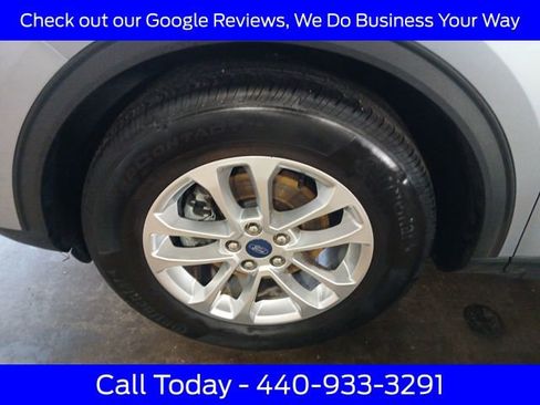 Certified 2022 Ford Escape SE w/ Cold Weather Package image 16