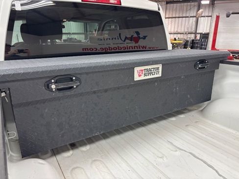 Used 2021 RAM 1500 Tradesman w/ Chrome Plus Package RWD image 12