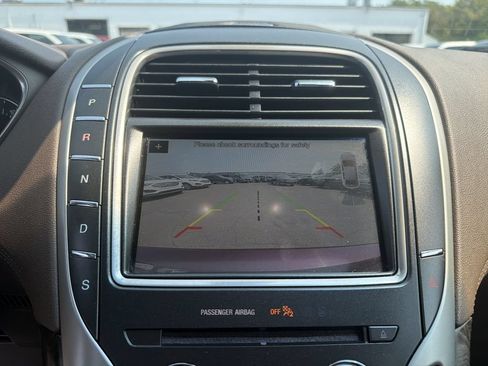 Used 2017 Lincoln MKX Reserve w/ Lincoln MKX Climate Package AWD/4WD image 25