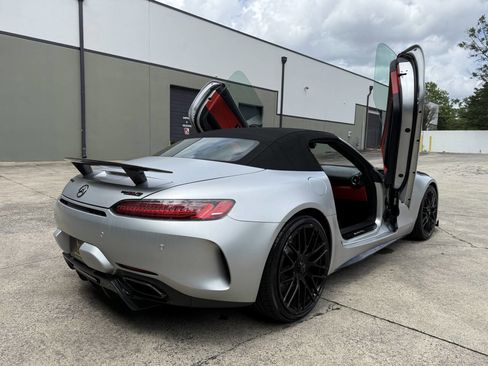 Used 2018 Mercedes-Benz AMG GT C image 16