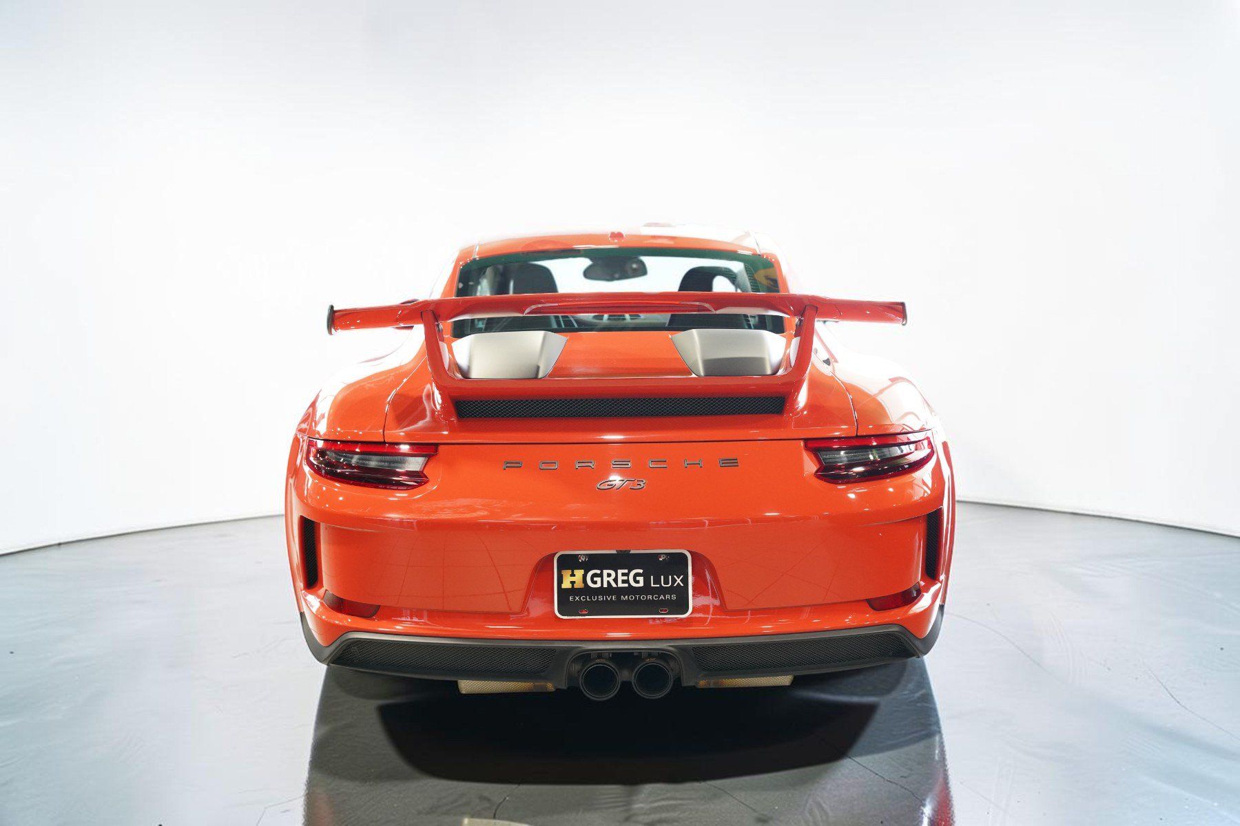 Used 2018 Porsche 911 GT3 RWD image 9