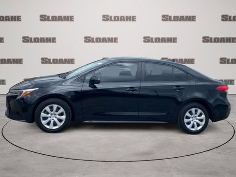 Used 2025 Toyota Corolla Hybrid Sedan FWD image 2