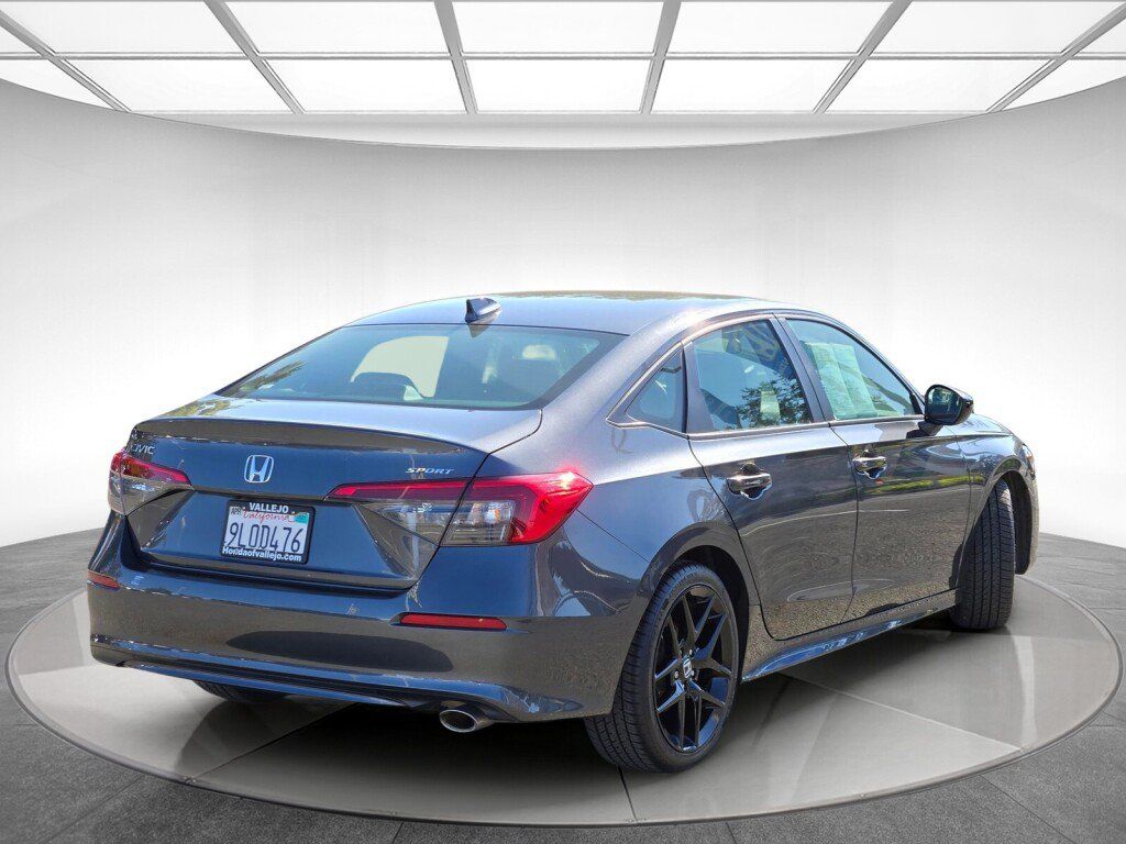 Certified 2024 Honda Civic Sport image 3