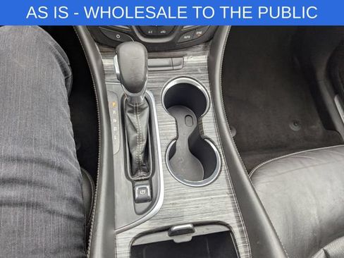 Used 2017 Buick Envision Essence FWD image 18