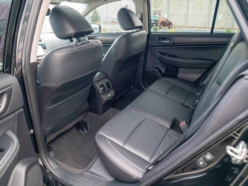 Used 2018 Subaru Outback 2.5i Limited image 21