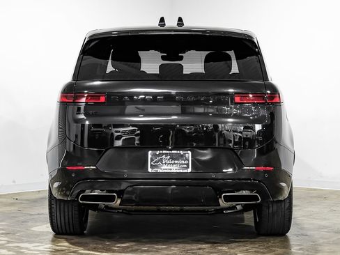 Used 2024 Land Rover Range Rover Sport Dynamic SE image 9
