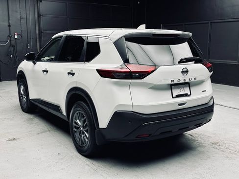 Used 2021 Nissan Rogue S AWD/4WD image 5