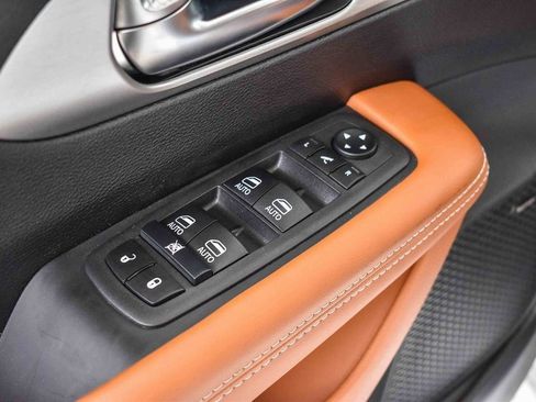 New 2026 Chrysler Pacifica Pinnacle w/ Trailer Tow Group image 20