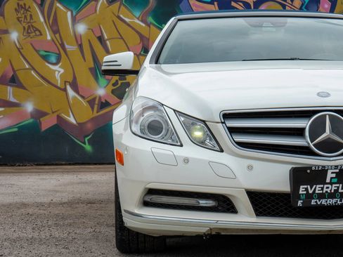 Used 2012 Mercedes-Benz E 350 Cabriolet image 16