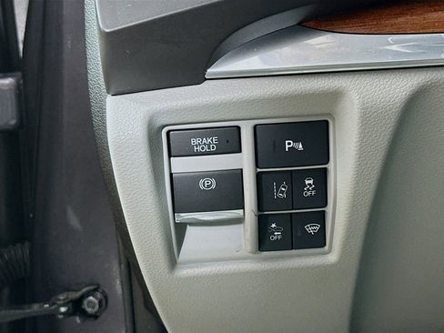 Used 2017 Acura MDX SH-AWD w/ Advance Package image 12