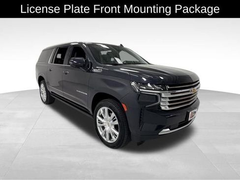 Certified 2024 Chevrolet Suburban High Country AWD/4WD image 8