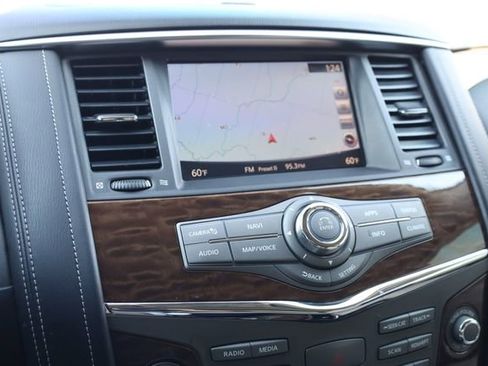 Used 2018 Nissan Armada SL AWD/4WD image 19