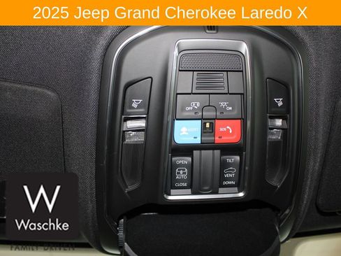 Used 2025 Jeep Grand Cherokee Laredo X w/ Trailer Tow Package image 58