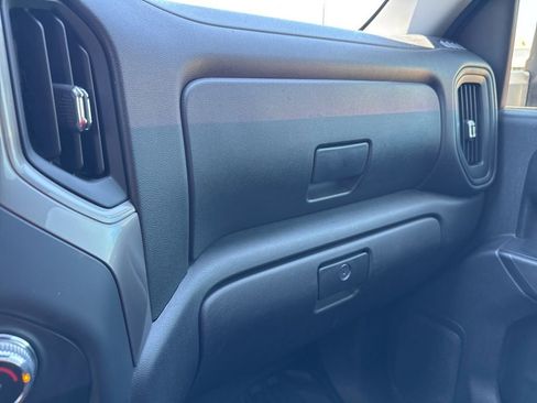 Used 2020 GMC Sierra 2500 4x4 Crew Cab w/ Convenience Package image 26