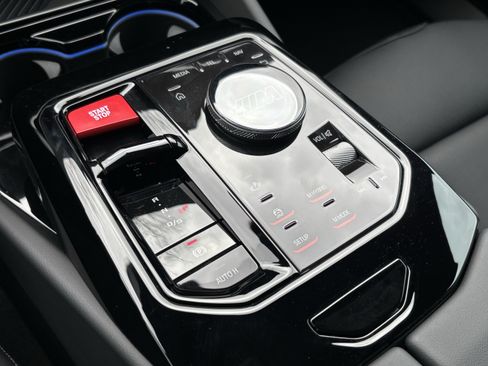 New 2026 BMW M5 Touring AWD/4WD image 29