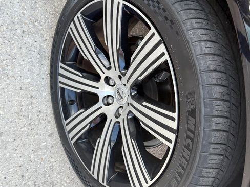 Used 2021 Volvo XC90 T6 Inscription image 11