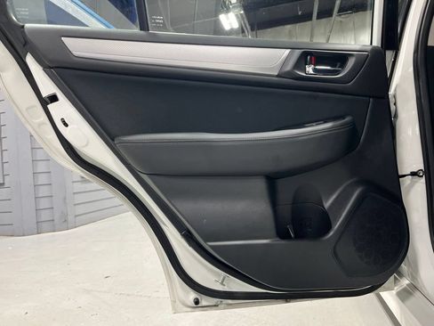 Used 2019 Subaru Legacy 2.5i Premium AWD/4WD image 30