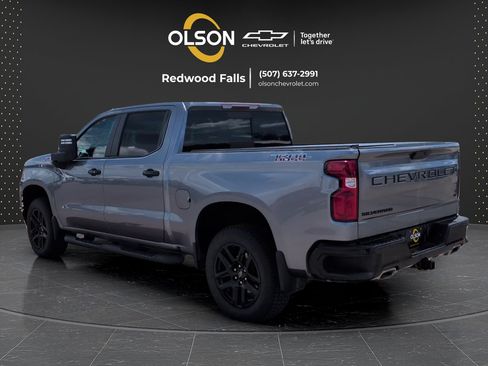 Used 2021 Chevrolet Silverado 1500 LT Trail Boss w/ Convenience Package II AWD/4WD image 3