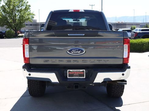 Used 2019 Ford F250 XLT w/ XLT Premium Package AWD/4WD image 5