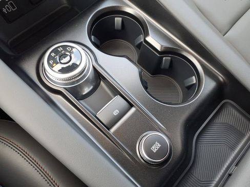 New 2026 Ford Explorer Active image 22