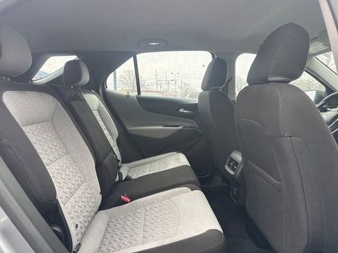 Used 2023 Chevrolet Equinox LS image 16