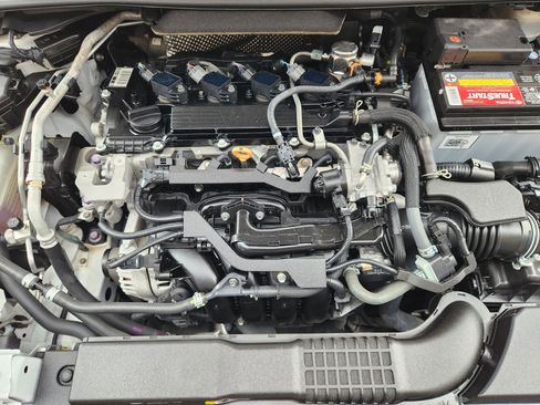 Used 2022 Toyota Corolla SE image 31