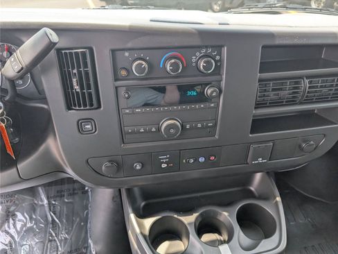 New 2026 Chevrolet Express 3500 LS w/ Chrome Appearance Package RWD image 16
