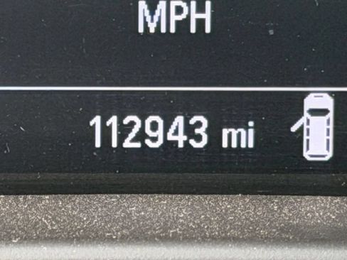Used 2019 GMC Acadia SLE FWD image 22