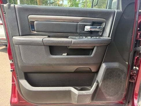Used 2017 RAM 1500 Sport AWD/4WD image 9