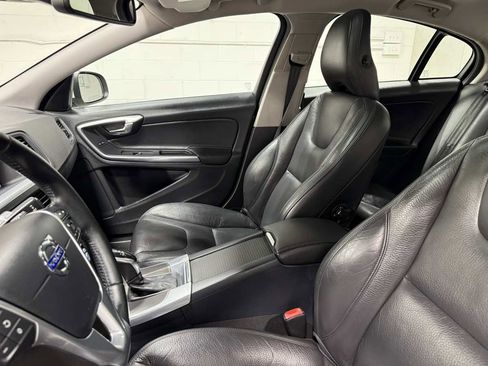 Used 2014 Volvo S60 T5 image 12