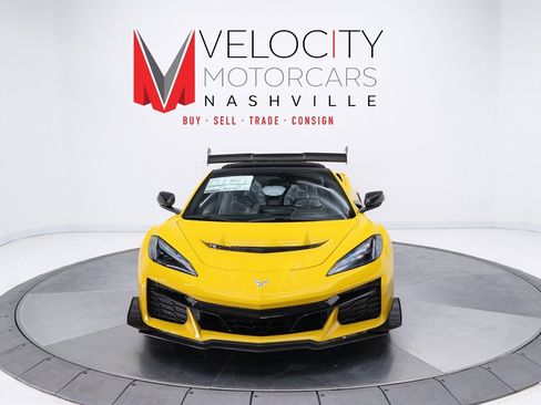Used 2026 Chevrolet Corvette ZR1 w/ ZR1 Carbon Fiber Aero Package image 17