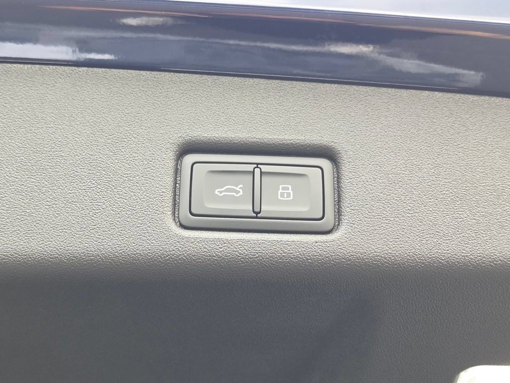 New 2026 Audi Q5 Premium Plus AWD/4WD image 32