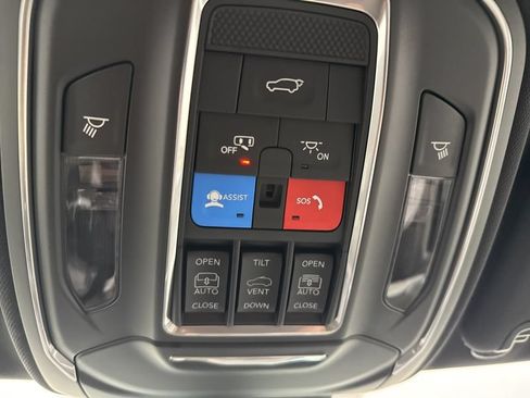 New 2026 Jeep Cherokee Limited AWD/4WD image 35