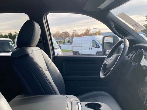 New 2026 RAM 5500 Tradesman w/ Chrome Appearance Group AWD/4WD image 30