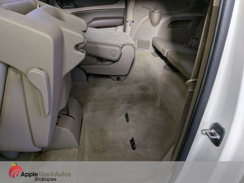 Used 2015 Chevrolet Suburban LTZ AWD/4WD image 40