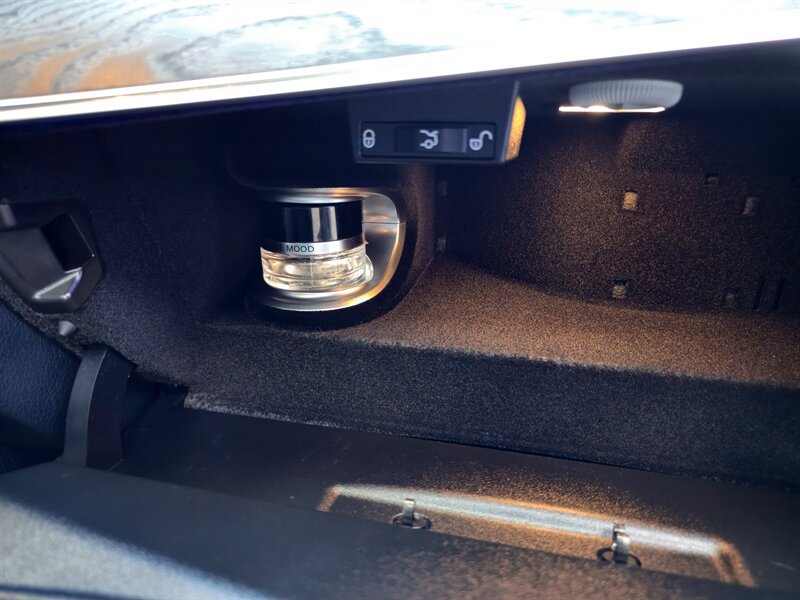Used 2018 Mercedes-Benz E 400 Coupe image 30