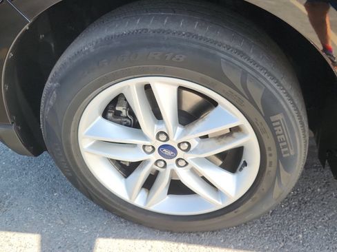 Used 2016 Ford Edge SEL AWD/4WD image 18