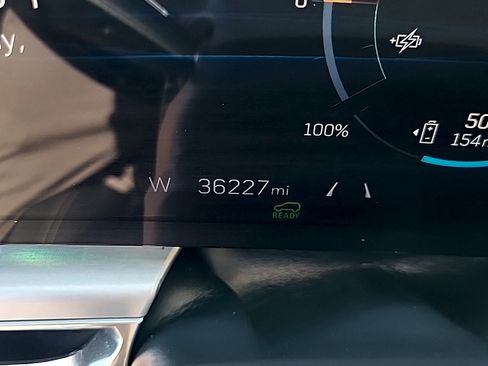 Certified 2024 Cadillac Lyriq Sport AWD/4WD image 21