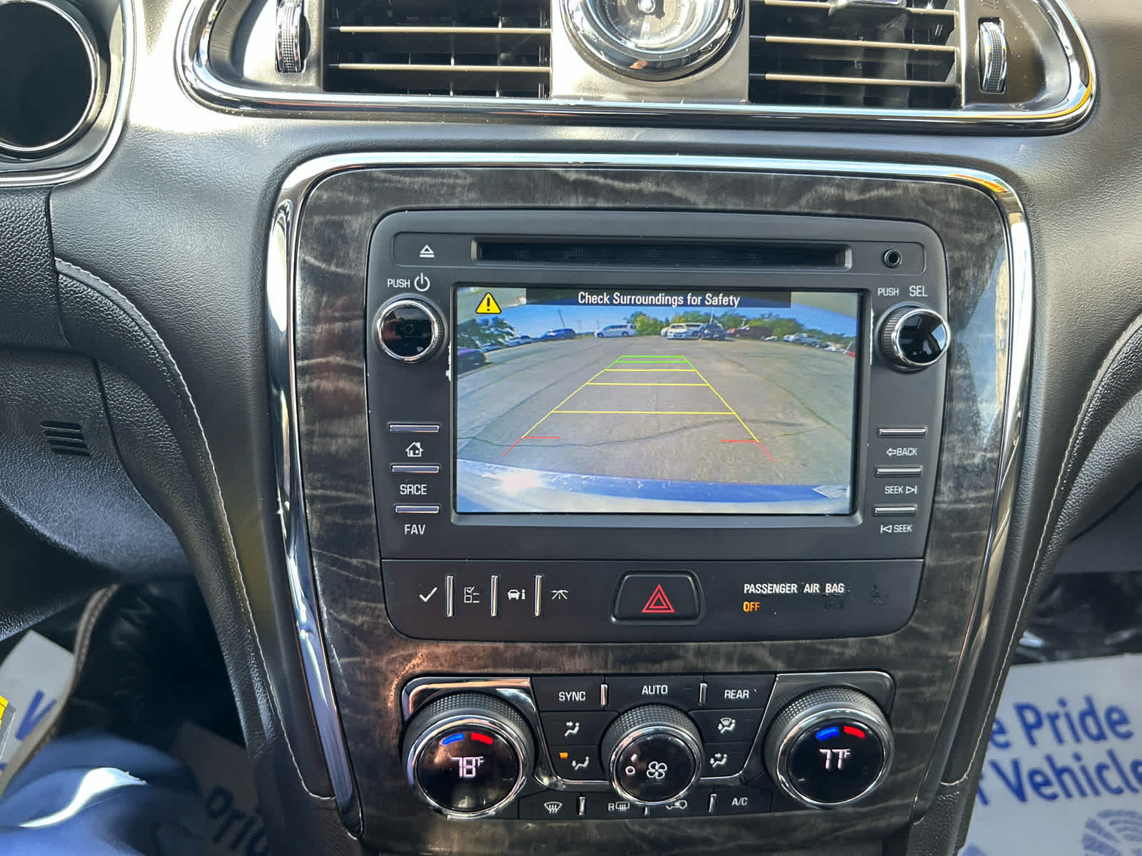 Used 2014 Buick Enclave Leather AWD/4WD image 18