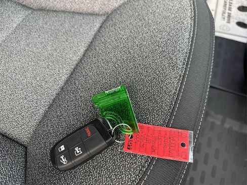 New 2026 RAM ProMaster 2500 w/ Convenience Group image 26