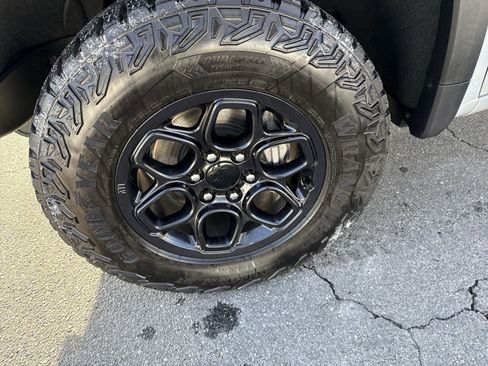 Used 2024 Chevrolet Silverado 1500 ZR2 w/ ZR2 Bison Edition image 11