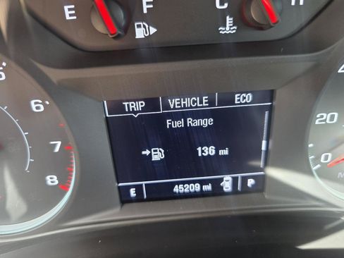 Used 2025 Chevrolet Malibu LT FWD image 14
