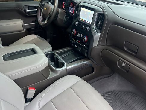 Used 2022 Chevrolet Silverado 1500 LTZ image 15